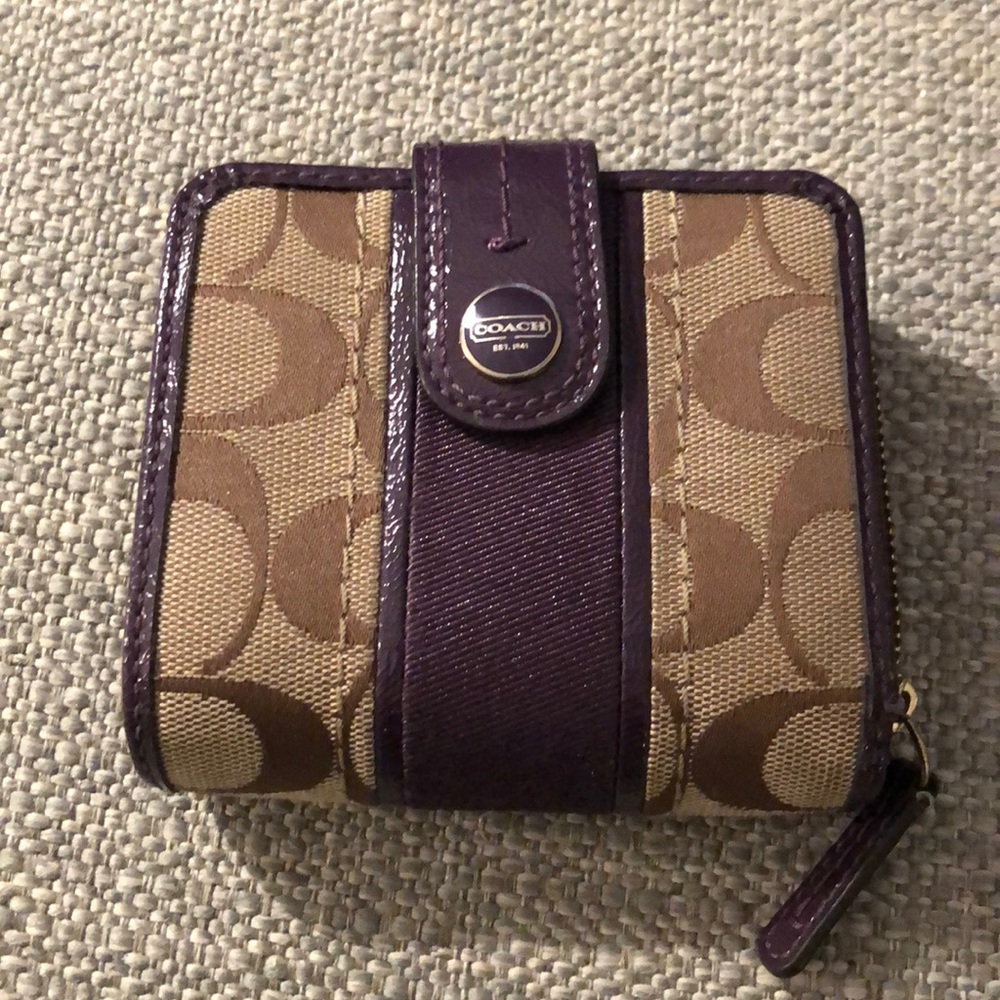 Coach wallet -great condition